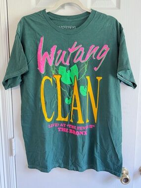 Wu-Tang Clan Graphic Tee Live at The Fever II Bronx Green L